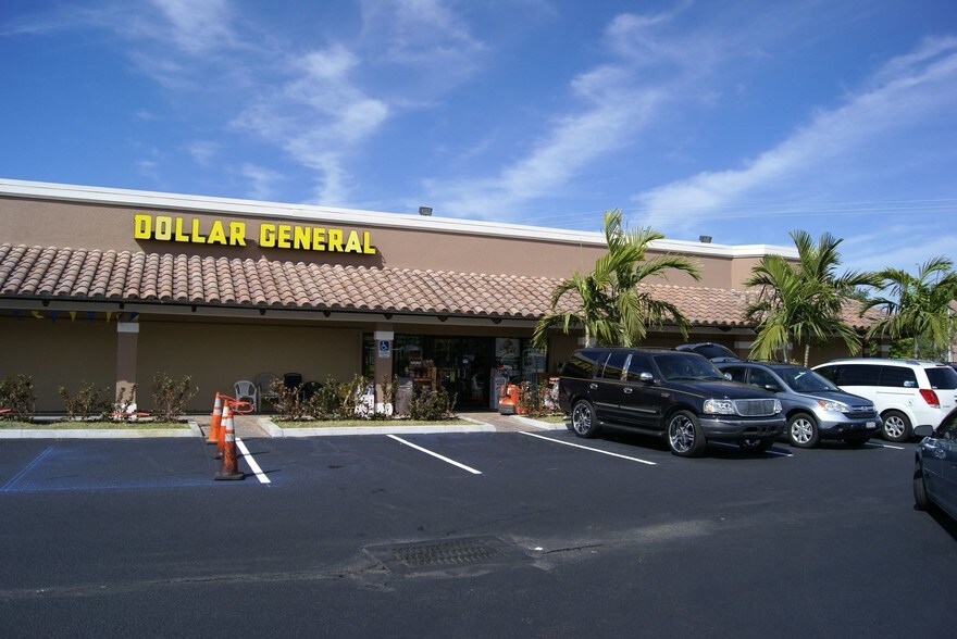 More Photos Of 1638 SE Federal Hwy, Stuart Unknown For Lease