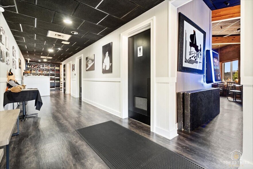 More Photos Of 320 N 2nd St, St Charles Restaurant For Sale