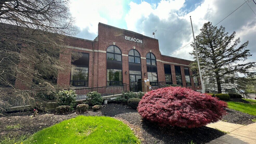 More Photos Of 700 W 1st St, Birdsboro Warehouse For Lease