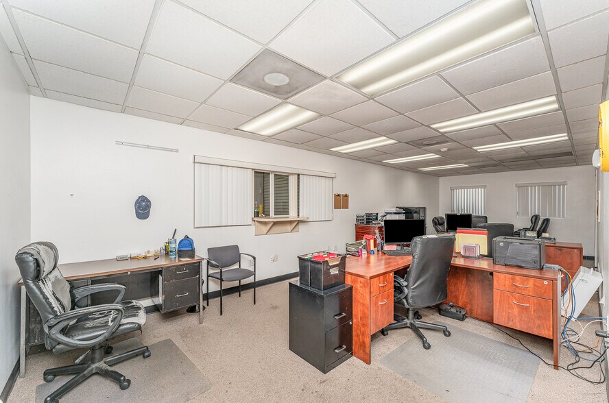 More Photos Of 2105 S Dock St, Palmetto Food Processing For Sale