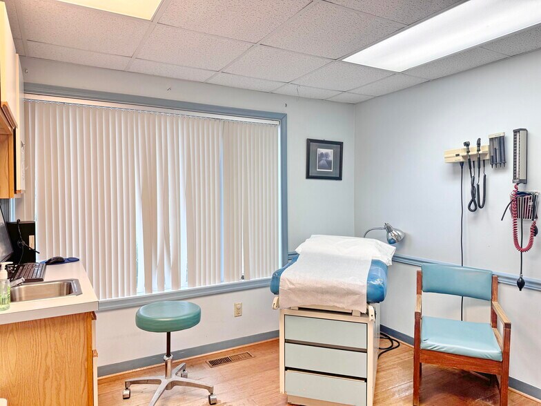 More Photos Of 8991 Redden Rd, Bridgeville Flex For Sale