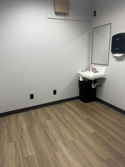 More Photos Of 2250 N Druid Hills Rd NE, Atlanta Medical For Lease