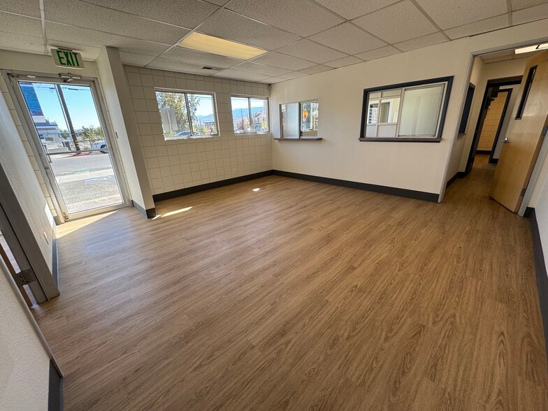 More Photos Of 455 W 5th St, Reno Medical For Sale