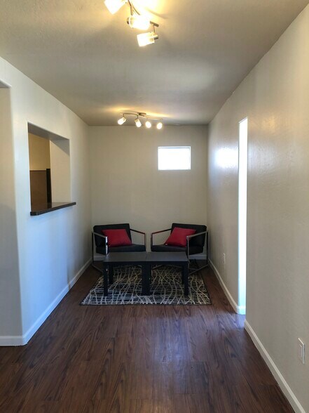 More Photos Of 1137 W McDowell Rd, Phoenix Medical For Lease