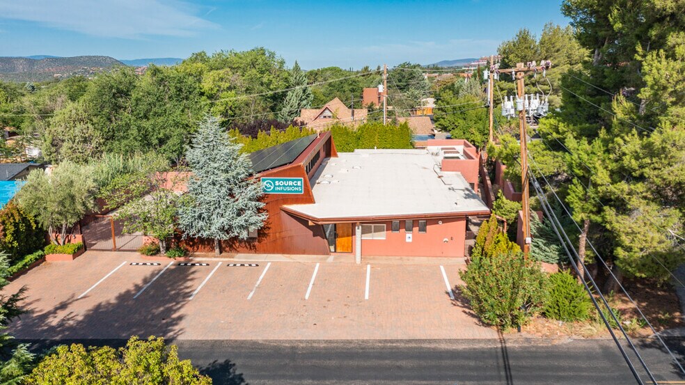 More Photos Of 45 Birch Blvd, Sedona Medical For Lease