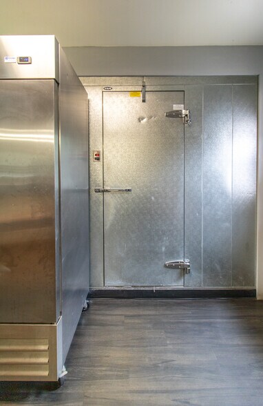 More Photos Of 585 US Route 5, Coventry Specialty For Sale