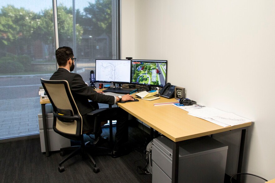 More Photos Of 5301 Alpha Rd, Dallas Coworking Space