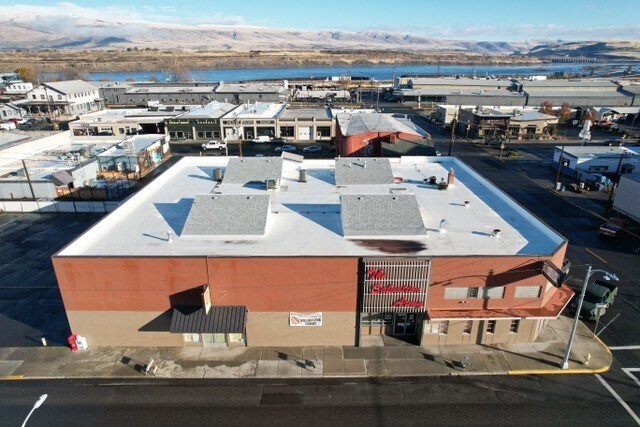 Primary Photo Of 623 E 3rd St, The Dalles Freestanding For Sale