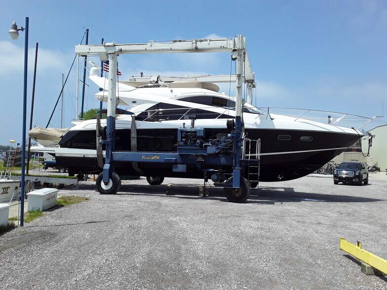 Primary Photo Of 800 S Washington Ave, Ludington Marina For Sale