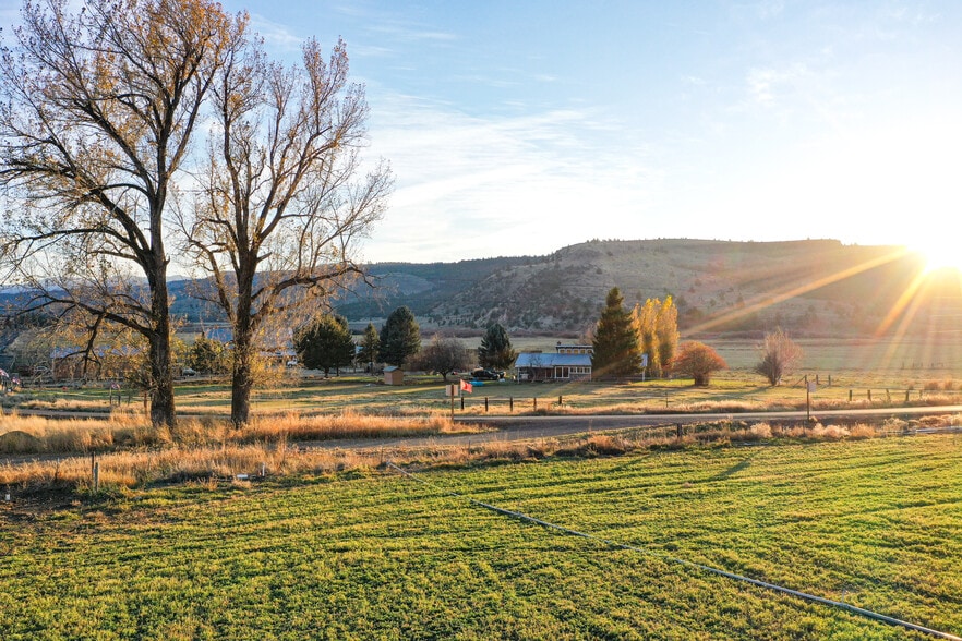 More Photos Of 28000 SE Paulina Hwy, Prineville Land For Sale
