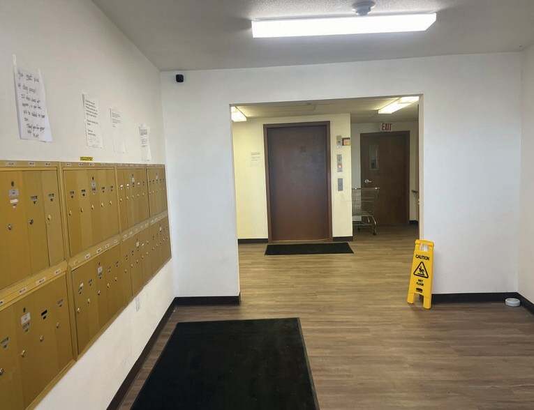 More Photos Of 439 W 25th St, Alliance Apartments For Sale