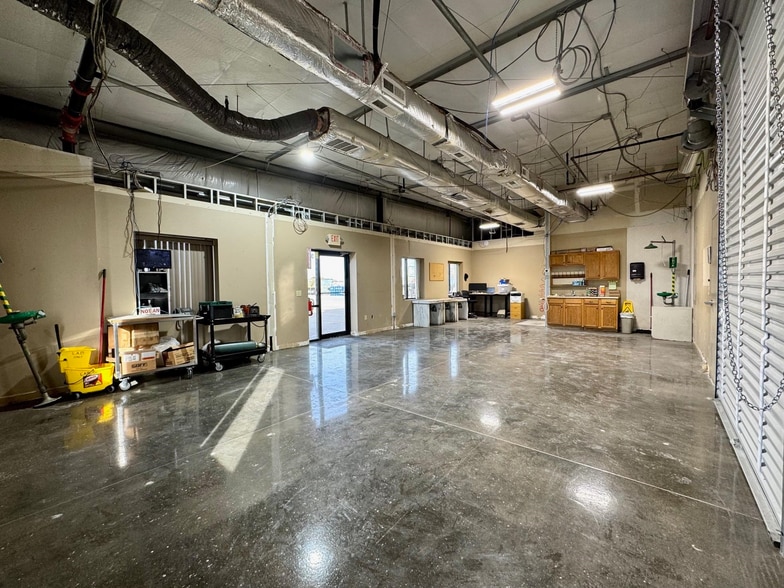 More Photos Of 3521 Antelope Ave, Kearney Manufacturing For Sale