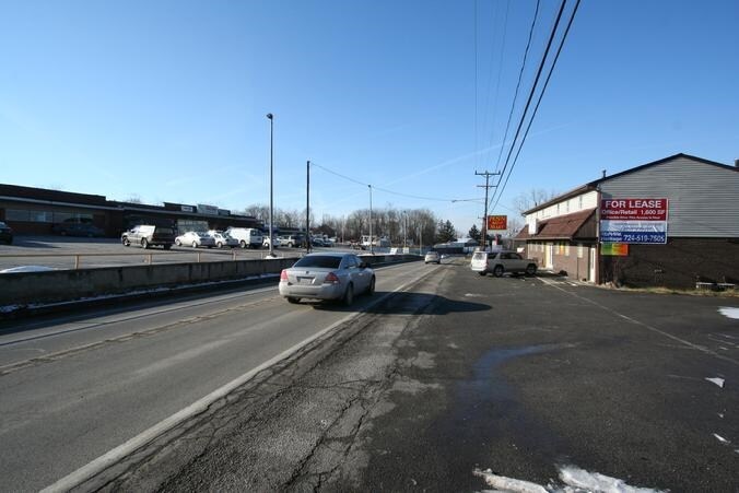 More Photos Of 2476 Broadhead Rd, Aliquippa Storefront Retail Residential For Lease