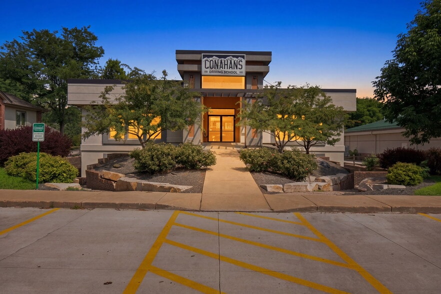 More Photos Of 4836 S College Ave, Fort Collins Office For Lease