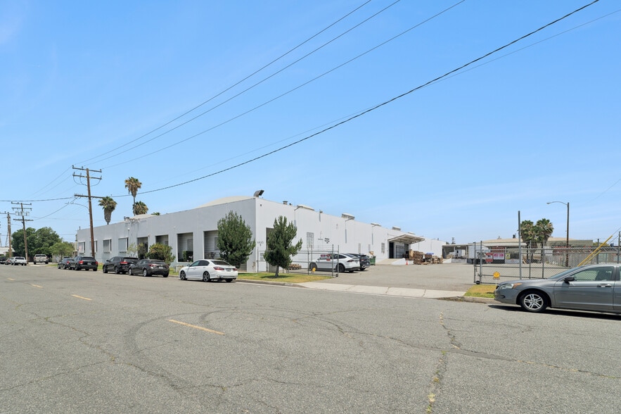 More Photos Of 6465 Corvette St, Commerce Manufacturing For Sale