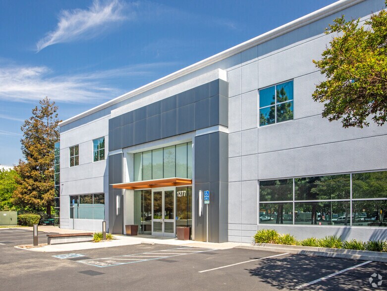 More Photos Of 1277 Borregas Ave, Sunnyvale Research And Development For Lease