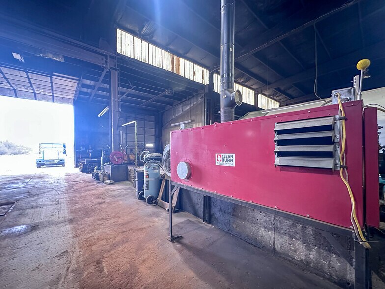 More Photos Of 1617 Warren Ave, Niles Warehouse For Sale