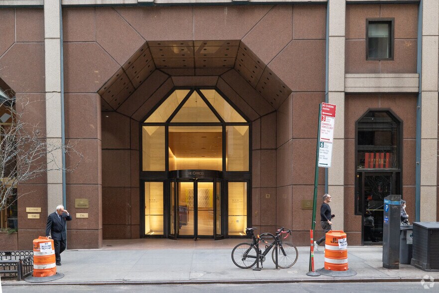 More Photos Of 156 W 56th St, New York Office Residential For Lease