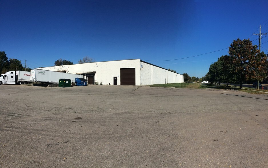 More Photos Of 350 S Mill St, Plymouth Manufacturing For Lease