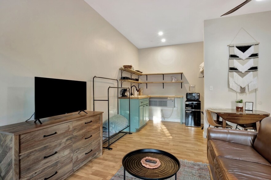 More Photos Of 11845 US 41 St, Monteagle Trailer Camper Park For Sale