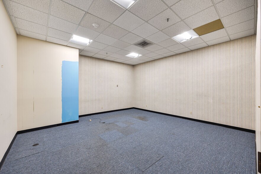 More Photos Of 116 N Church St, Jackson Office For Lease