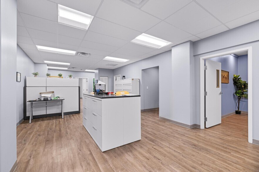 More Photos Of 403 Main St, Buffalo Office For Lease