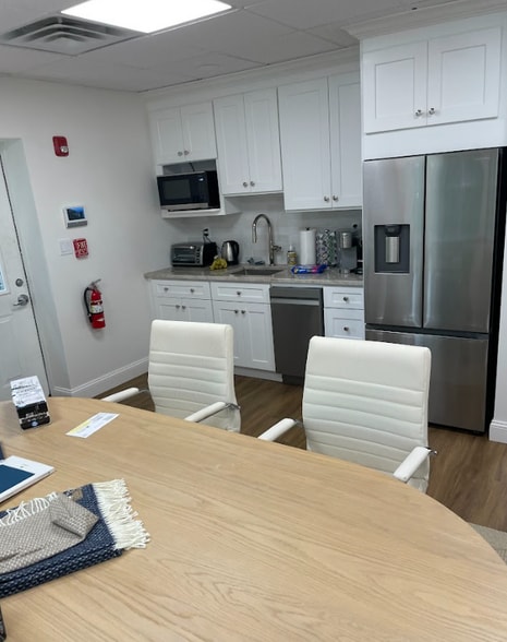 More Photos Of 311 Barnum Ave, Port Jefferson Medical For Sale