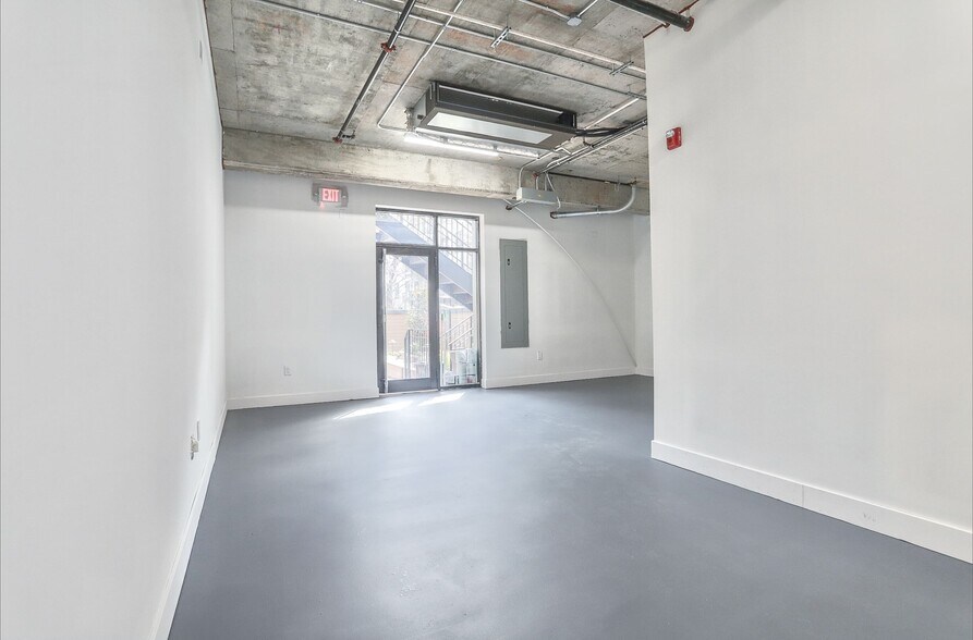 More Photos Of 557 1st St, Hoboken Storefront Retail Residential For Lease