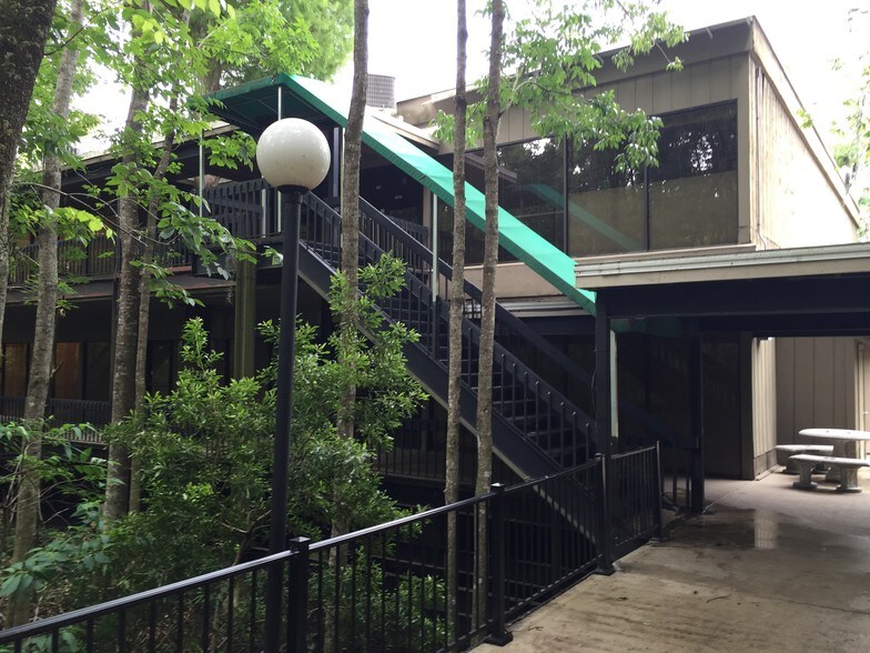 Primary Photo Of 2301 Park Ave, Orange Park Medical For Lease
