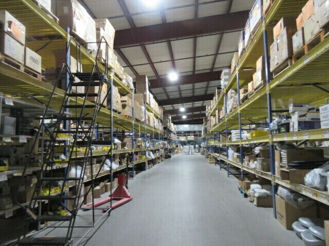 More Photos Of 711 Boren Blvd, Seminole Manufacturing For Sale