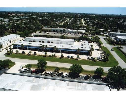 More Photos Of 407 Commerce Way, Jupiter Warehouse For Lease