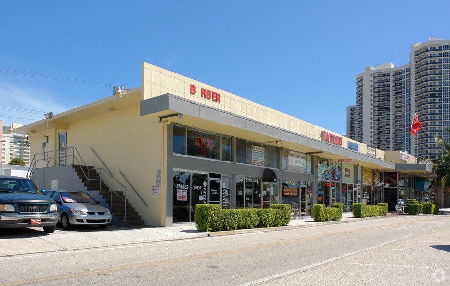 Primary Photo Of 3315-3337 E Oakland Park Blvd, Fort Lauderdale Storefront Retail Office For Lease