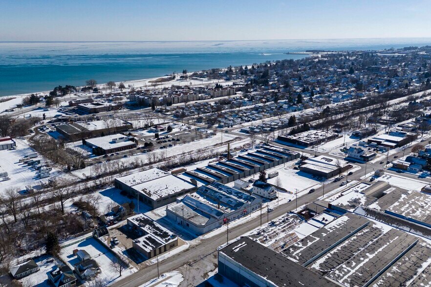 More Photos Of 3307 14th Ave, Kenosha Manufacturing For Sale