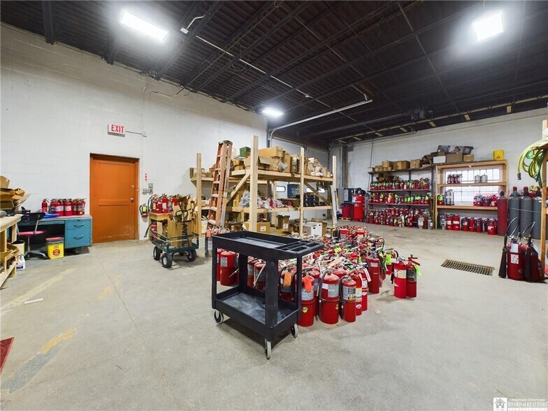 More Photos Of 1621 Washington St, Olean Auto Repair For Sale