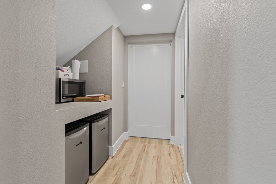 More Photos Of 429-435 3rd St, Berthoud Freestanding For Sale