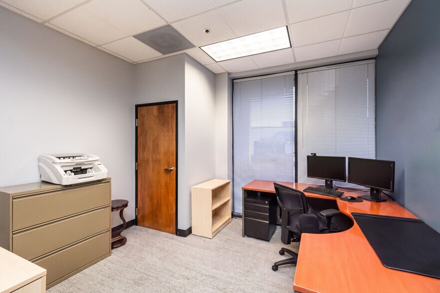More Photos Of 8203 Sierra College Blvd, Roseville Office For Sale