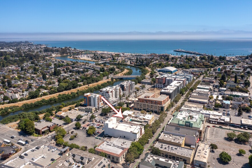 More Photos Of 1114-1116 Pacific Ave, Santa Cruz Apartments For Sale