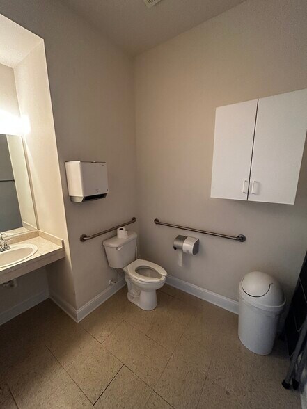 More Photos Of 3508 Worthington Blvd, Frederick Storefront Retail Office For Lease