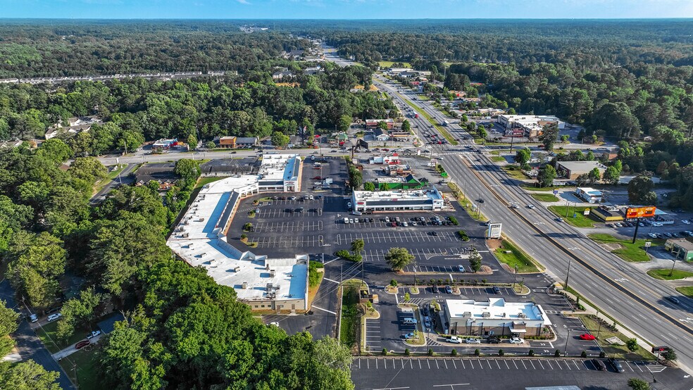 More Photos Of 6570 Tara Blvd, Jonesboro Storefront For Lease