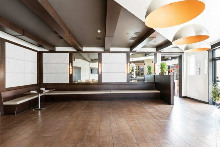 More Photos Of 2165-2171 N Milwaukee Ave, Chicago Storefront Retail Residential For Lease