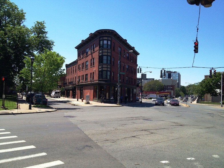 More Photos Of 1 Congress St, Hartford Office For Lease