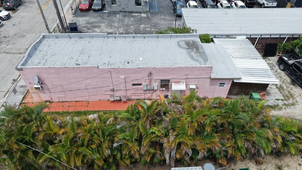 More Photos Of 821 SW 31st Ct, Miami Apartments For Sale