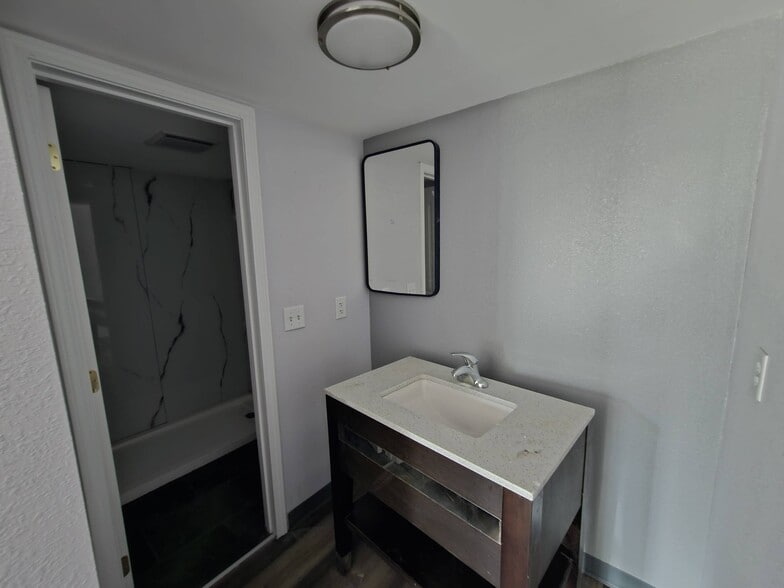 More Photos Of 1113 9th Ave SW, Bessemer Apartments For Sale