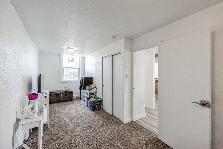 More Photos Of 3445 W Mansfield Ave, Denver Apartments For Sale