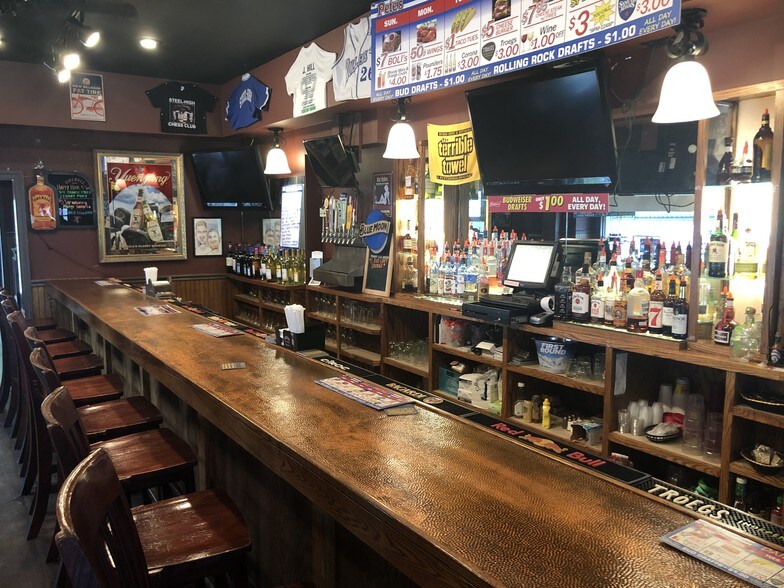 More Photos Of 2443 S Front St, Steelton Restaurant For Lease