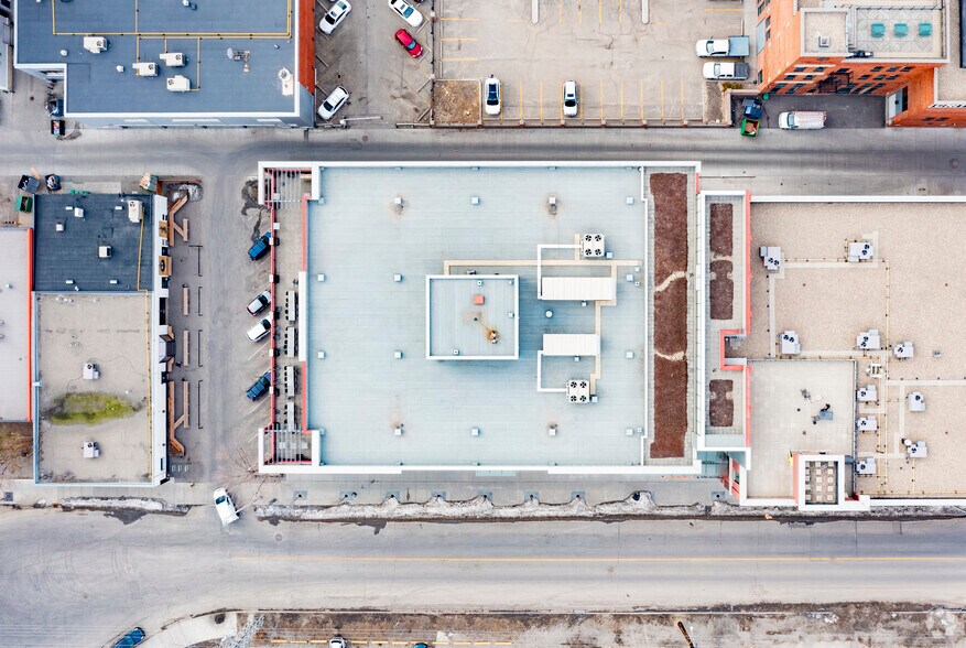 More Photos Of 409 10th Ave, Calgary Office For Sale