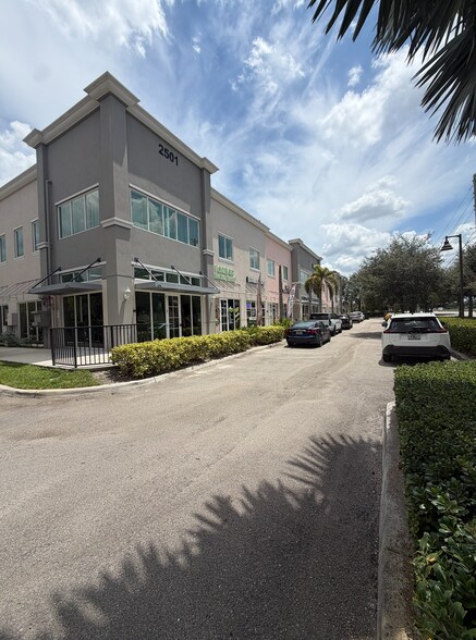 More Photos Of 2501 SW 101st Ave, Miramar Storefront For Sale
