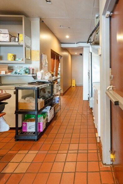 More Photos Of 328 7th St, Oakland Storefront Retail Office For Lease