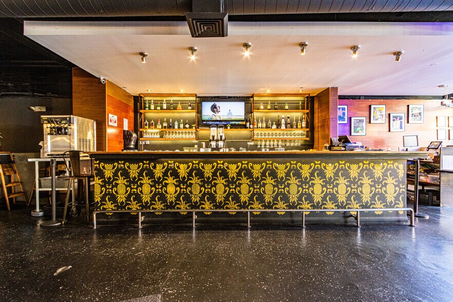 More Photos Of 1865 Post St, San Francisco General Retail For Sale