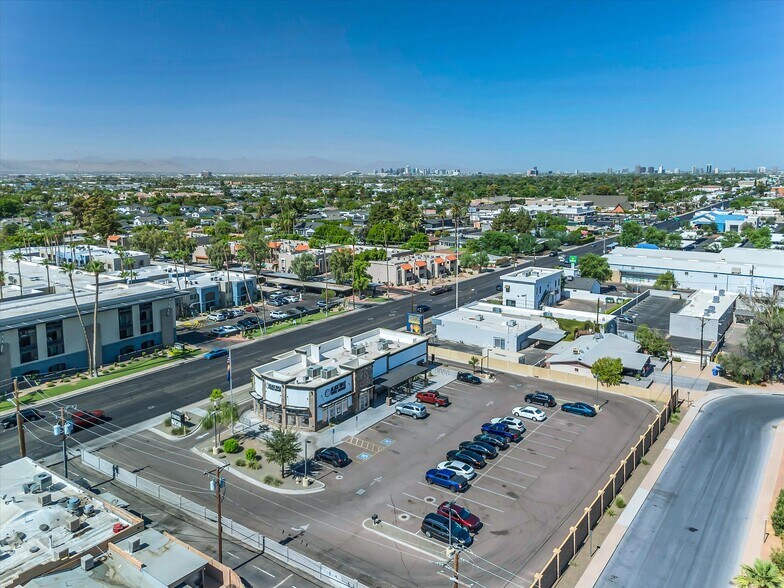 More Photos Of 4126 E Indian School Rd, Phoenix Fast Food For Lease